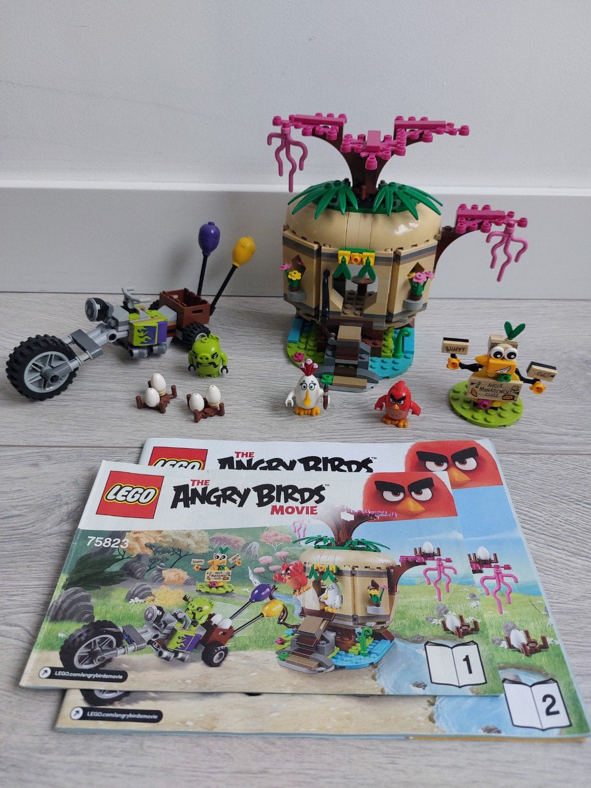 Lego Angry Birds 75823 bird island egg heist! Compleet!!, Kinderen en Baby's, Overige thema's, Lego, Ophalen of Verzenden, Zo goed als nieuw
