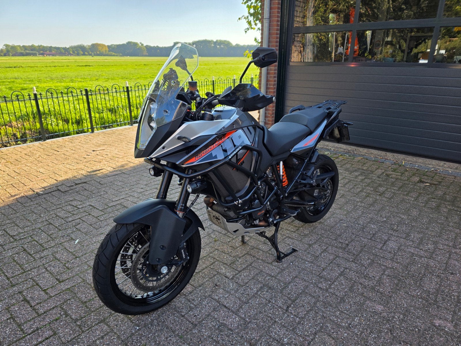 KTM 1190 Adventure - Zeer complete toermotor, 2 cilinders, Motorrijbewijs A, Particulier, Meer dan 35 kW