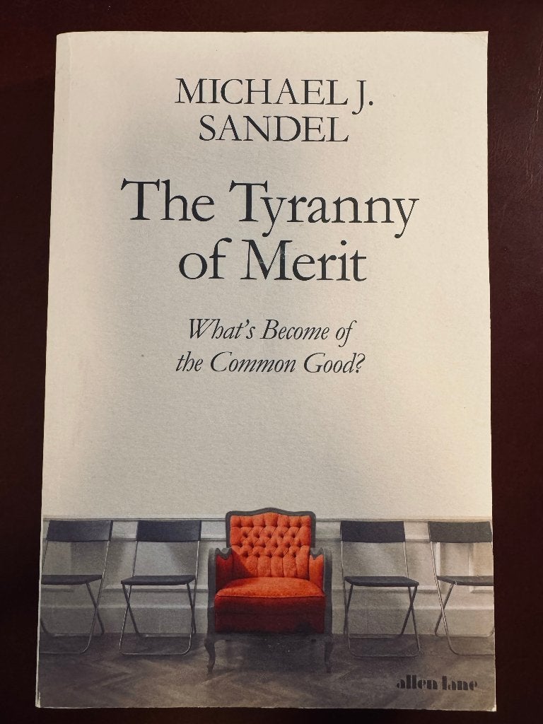 The Tyranny of Merit - Michael J. Sandel, Ophalen of Verzenden, Zo goed als nieuw, Algemeen