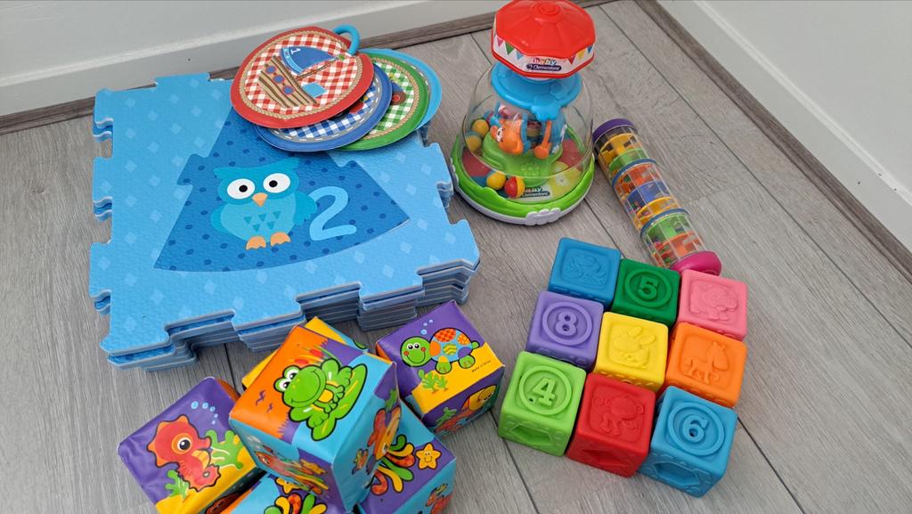 Groot baby speelgoedpakket: puzzelmat, blokken en meer!, Ophalen of Verzenden, Gebruikt, Overige typen, Met geluid