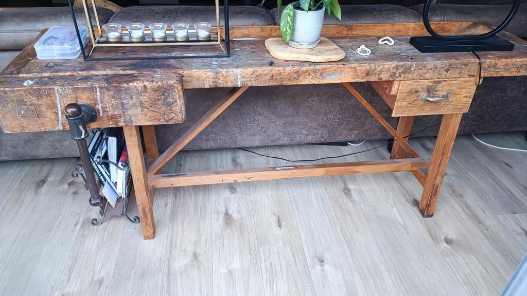 Oude werkbank als sidetable, Ophalen, 25 tot 50 cm, Rechthoekig