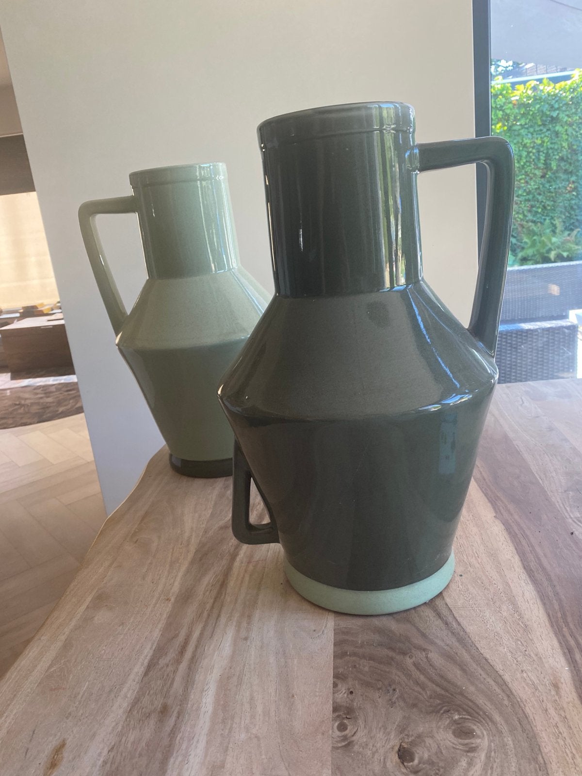 Return to sender grote groene vazen. 43cm, Ophalen, Zo goed als nieuw