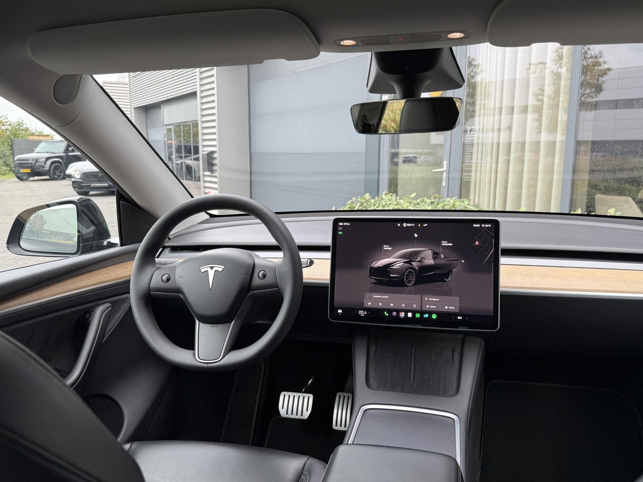 Foto 16 van Tesla Model Y Performance AWD/Pano/Autopilot