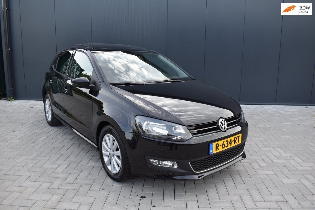 Volkswagen Polo 1.2 TSI Highline |PANORAMADAK|STOELVW|CRUISE, Auto's, Volkswagen, Voorwielaandrijving, Euro 5, Zwart, 988 kg