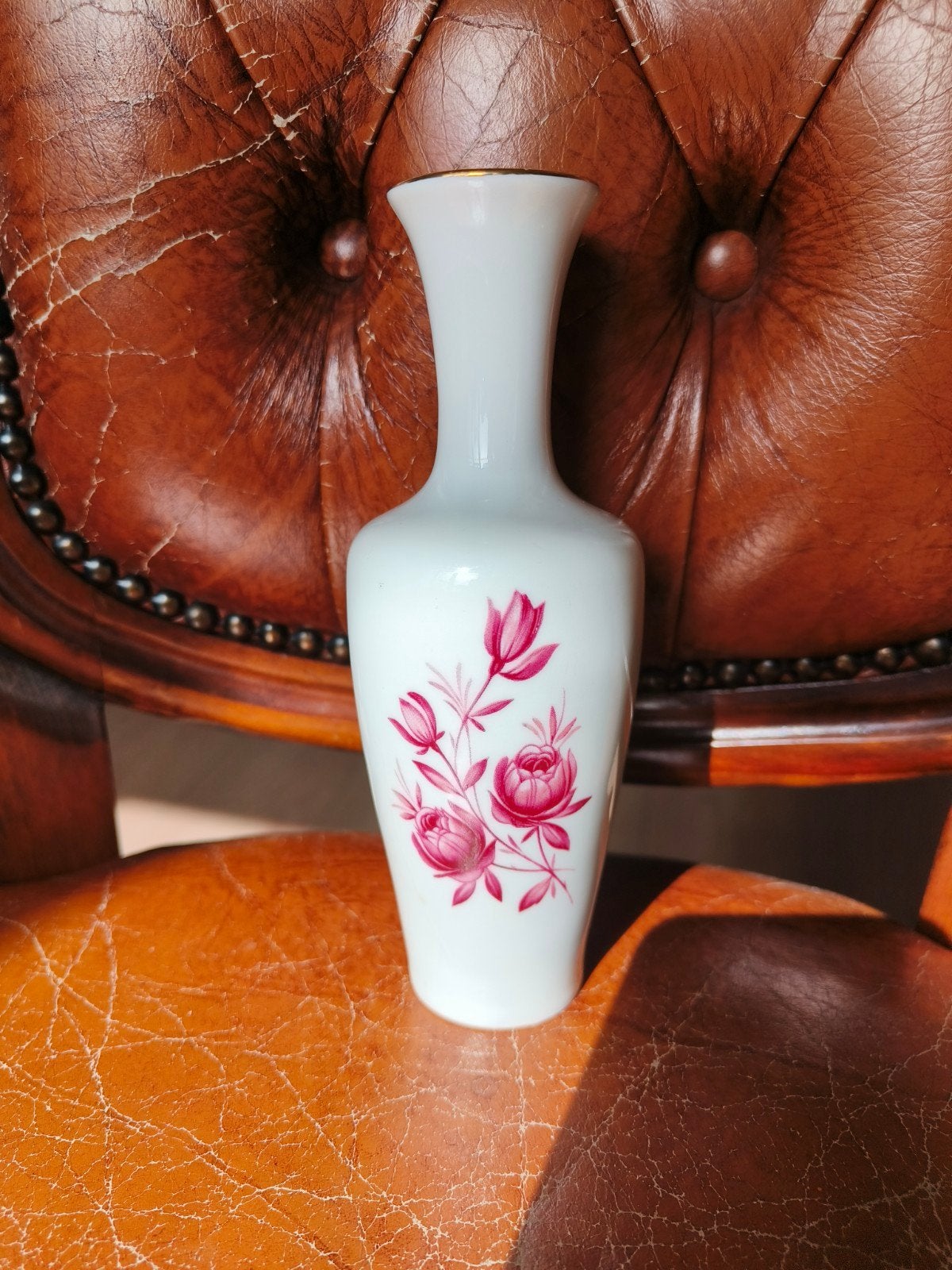 Royal Porzellan Bavaria KPM vaas met roze bloemen, Ophalen of Verzenden