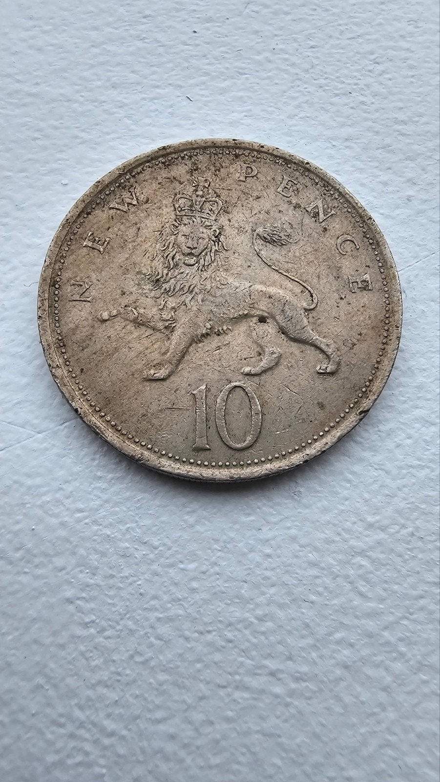 Zeldzame Britse 10 Pence Munt 1977 - Koningin Elizabeth II, Postzegels en Munten, Ophalen of Verzenden, Overige landen, Losse munt