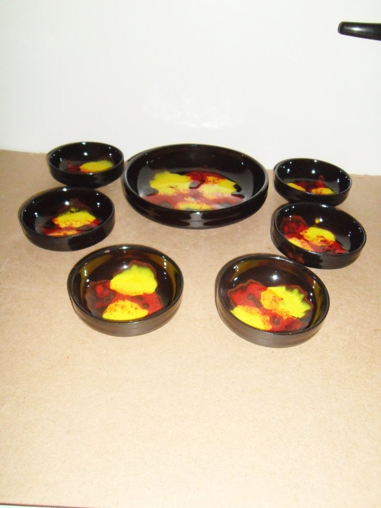 Prachtige vintage snackset,gaaf, tapasset,lavaglazuur,jr'70, Ophalen of Verzenden, Overige typen