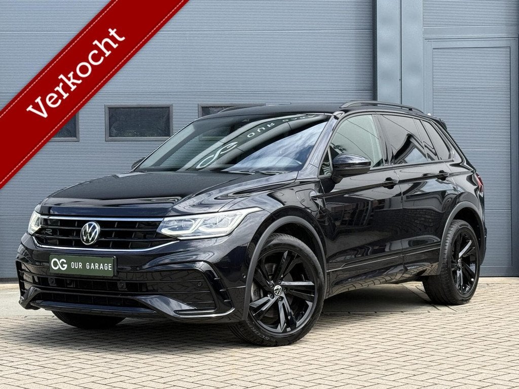 Volkswagen Tiguan 1.4 TSI eHybrid R-Line|ACC|IQ Light|Trekha, 1716 kg, Zwart, 4 cilinders, Met garantie (alle)