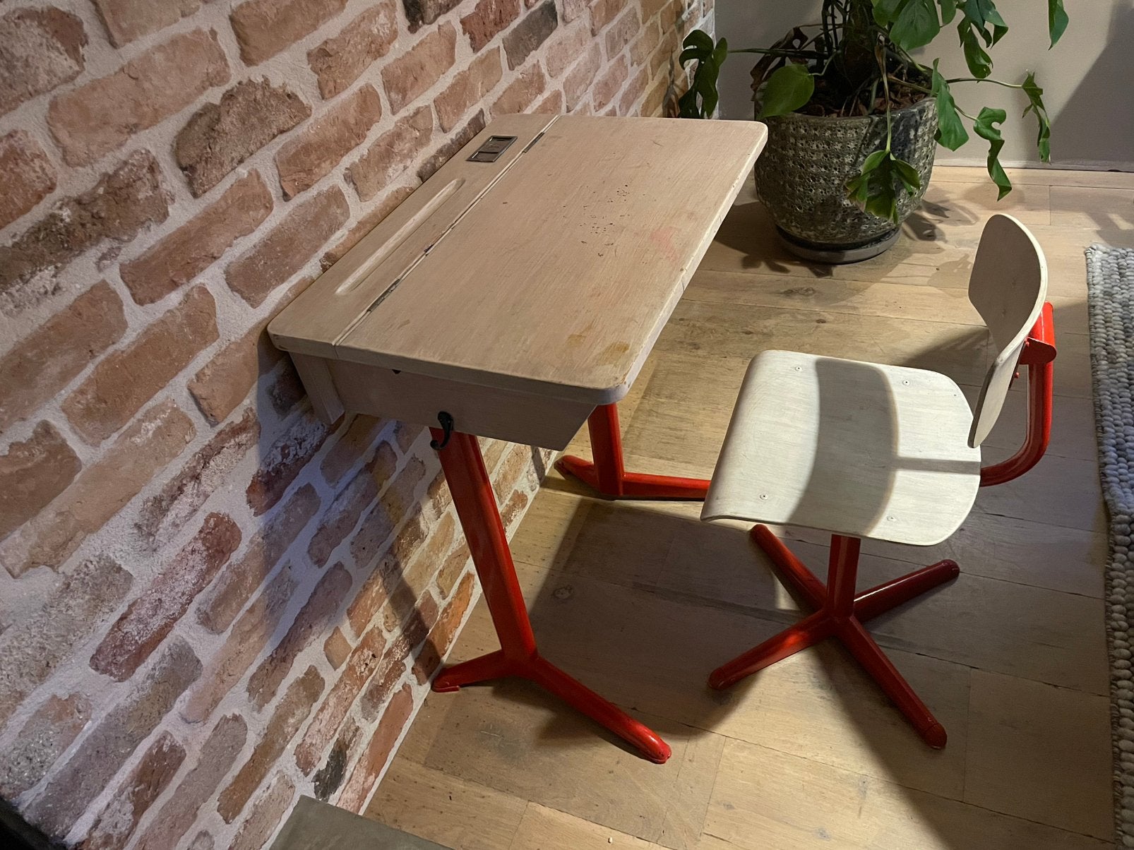 Kinderbureau met stoel, Kinderen en Baby's, Kinderkamer | Tafels en Stoelen, Ophalen, Gebruikt, Stoel(en)