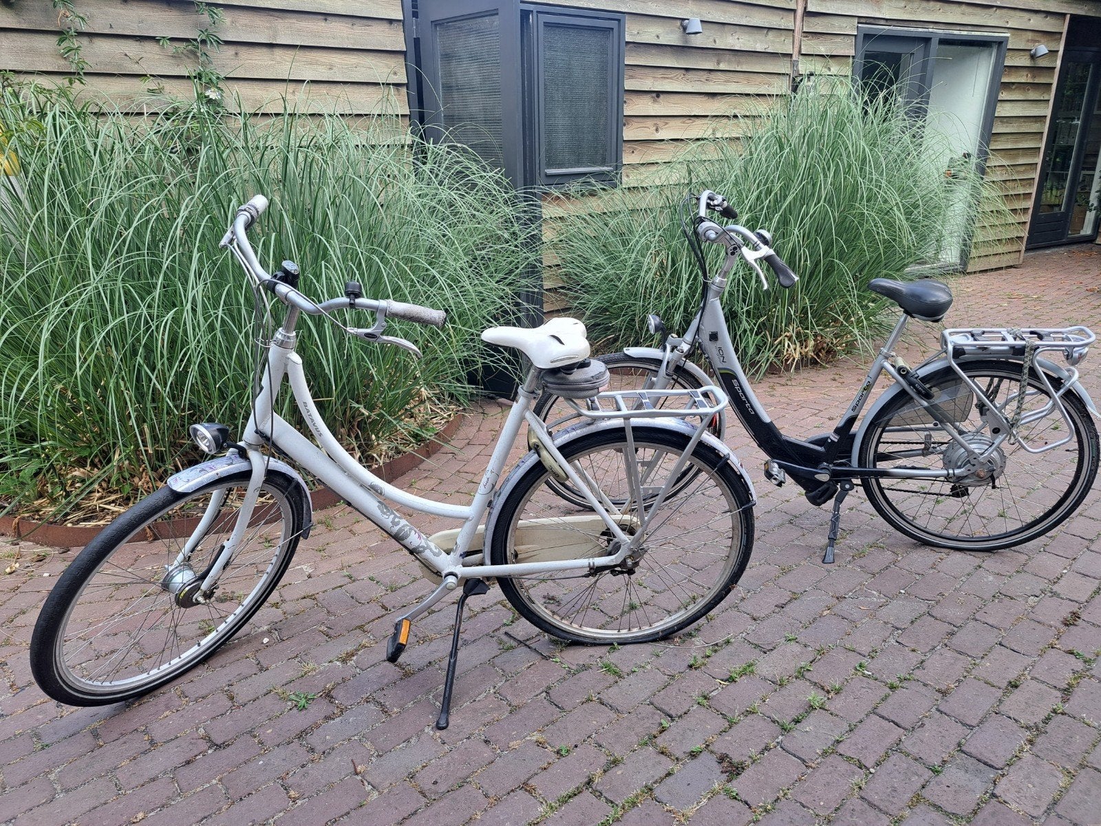 Gratis 2 fietsen, Ophalen, Gebruikt, Sparta