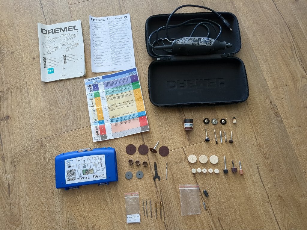 Dremel 3000, Doe-het-zelf en Verbouw, Gereedschap | Handgereedschap, Gebruikt, Multitool, Overige merken, Ophalen of Verzenden