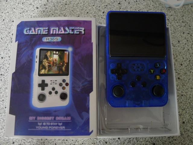 R36S handheld spelcomputer, Ophalen of Verzenden, Overige merken, Gebruikt