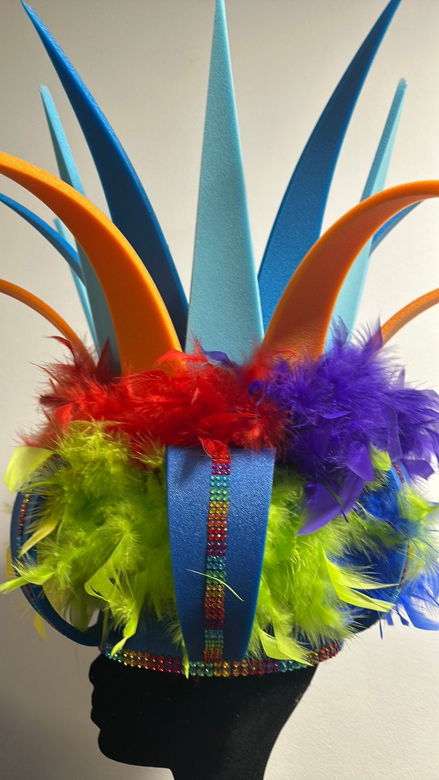 Carnavalshoed van foam, Ophalen of Verzenden, Nieuw, Carnaval