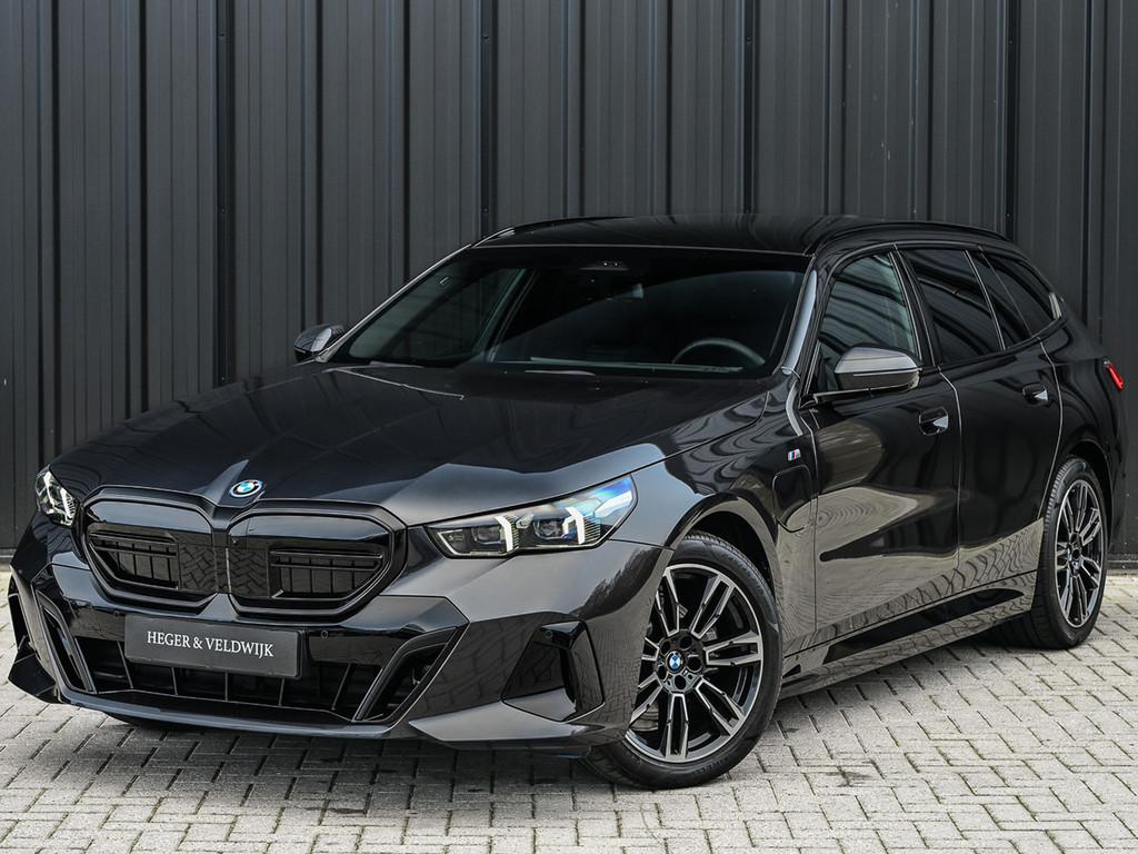 BMW 5 Serie Touring 530e xDrive · M-Sport · Shadow Line ·, Automaat, Gebruikt, 4 cilinders, 2000 kg