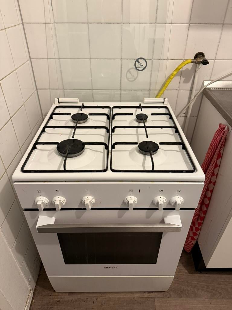 Siemens Fornuis, Witgoed en Apparatuur, Fornuizen, Gebruikt, Gas, Vrijstaand, 85 tot 90 cm