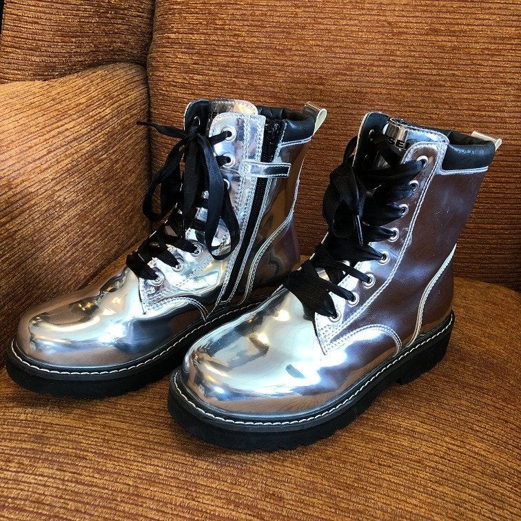 Unieke designer boots sneakers 38 van Diesel chroom glans, Diesel, Ophalen of Verzenden, Diesel, Grijs