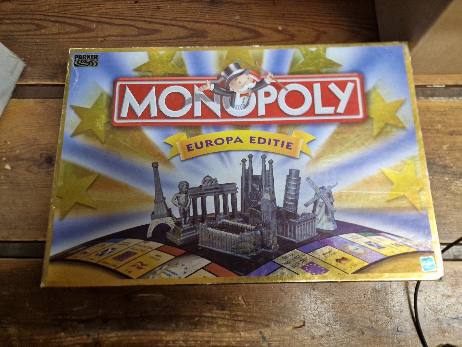 Monopoly Europa Editie - Compleet Gezelschapsspel, Vijf spelers of meer, Ophalen, Zo goed als nieuw, Parker