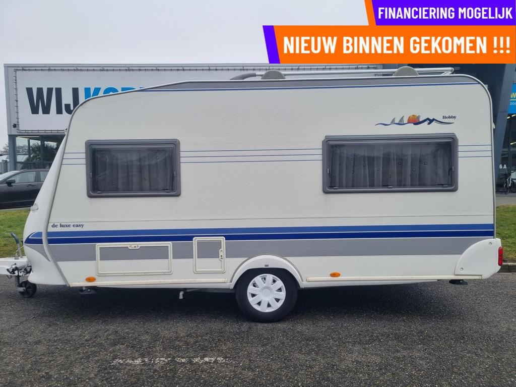 Hobby DE LUXE EASY 440 VOORTENT + DWARSBED + FIETSENDRAGER, Caravans en Kamperen, Caravans, Hordeur, Hobby, Bedrijf, 6 tot 7 meter