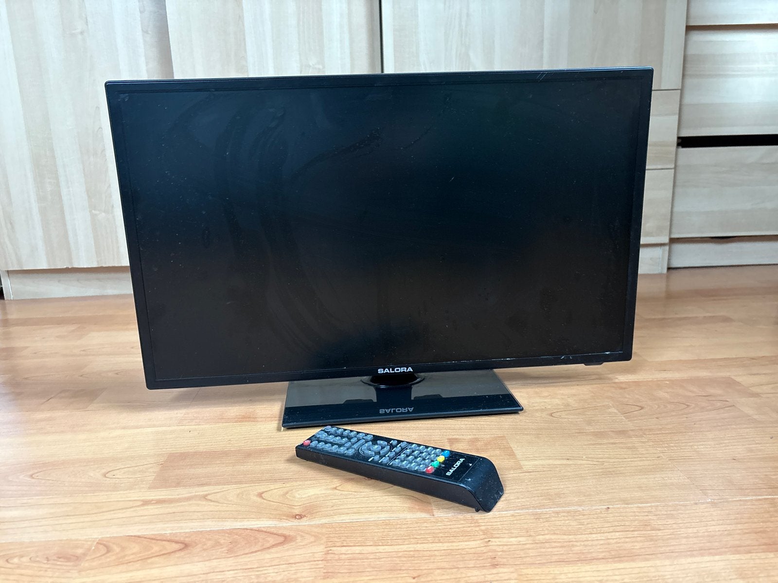 Salora 24" LED TV met ingebouwde DVD speler, Overige merken, HD Ready (720p), Ophalen of Verzenden, 40 tot 60 cm