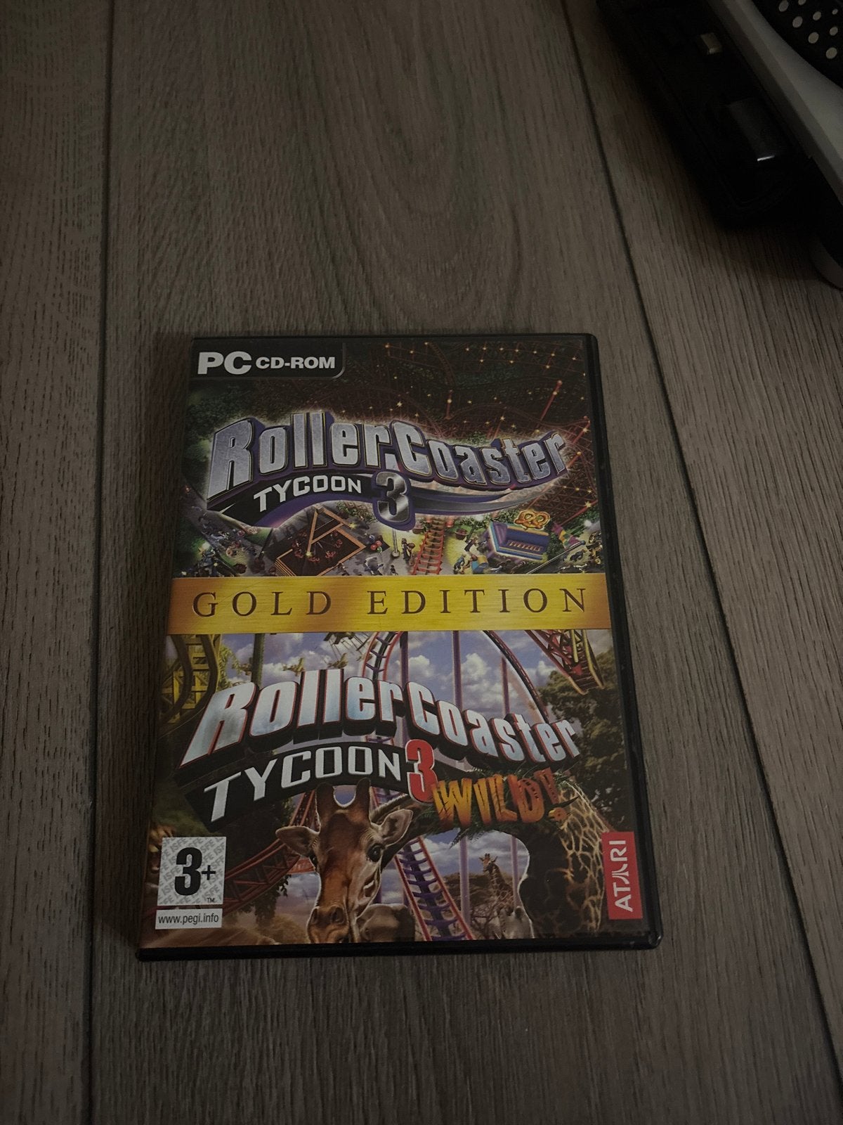 RollerCoaster Tycoon 3 Gold Edition PC CD-ROM, Gebruikt, 1 speler, Ophalen of Verzenden, Vanaf 3 jaar