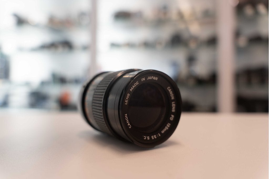 Canon fd 135mm 3,5 s.c. (analoog) (Foto-Groep Doorn), Niet ingevuld, Gebruikt, Niet ingevuld, Ophalen of Verzenden