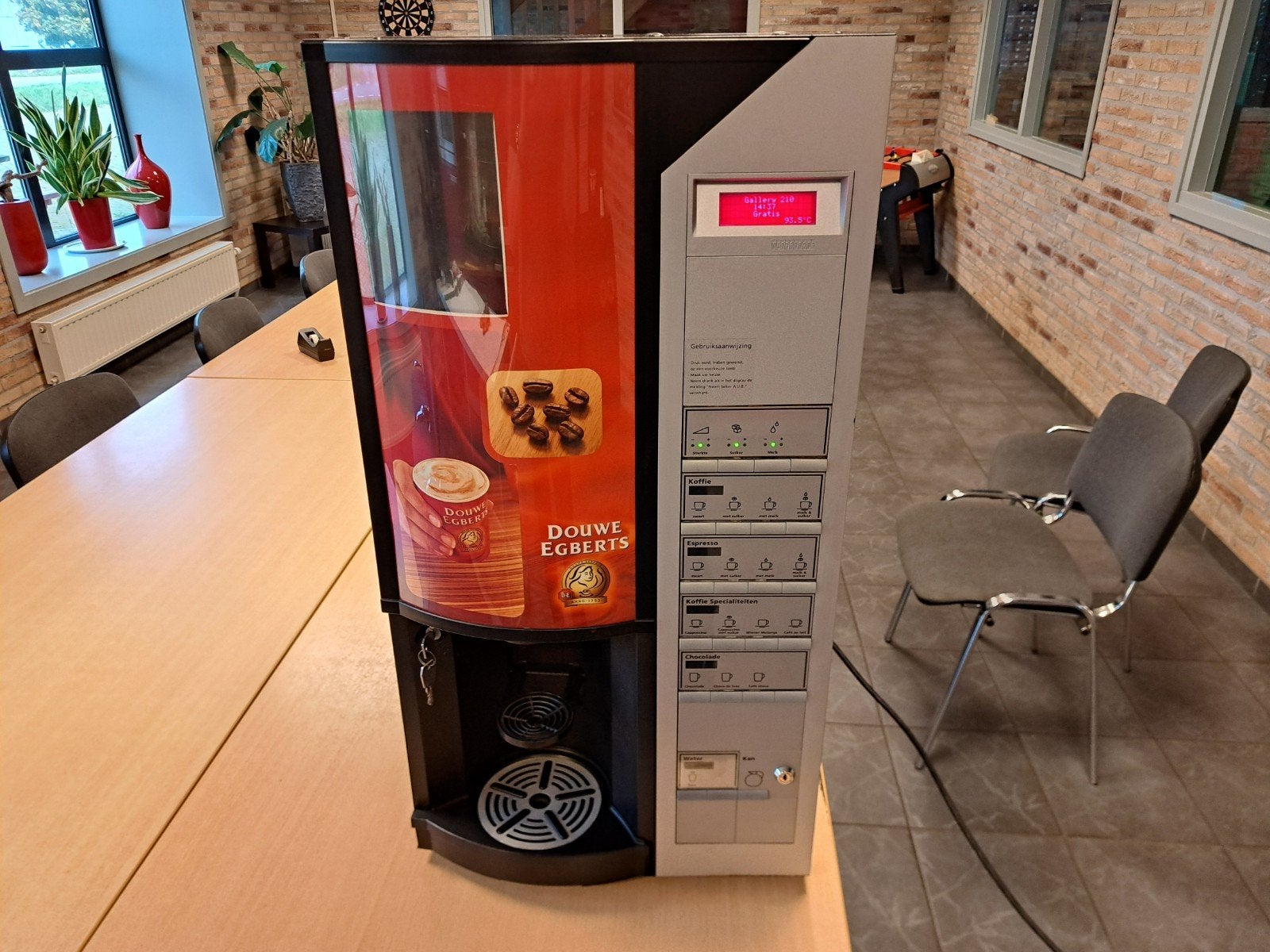 koffieautomaat Douwe Egberts Gallery 210 Freshbrew, Ophalen, Gebruikt, 10 kopjes of meer, Koffiemachine