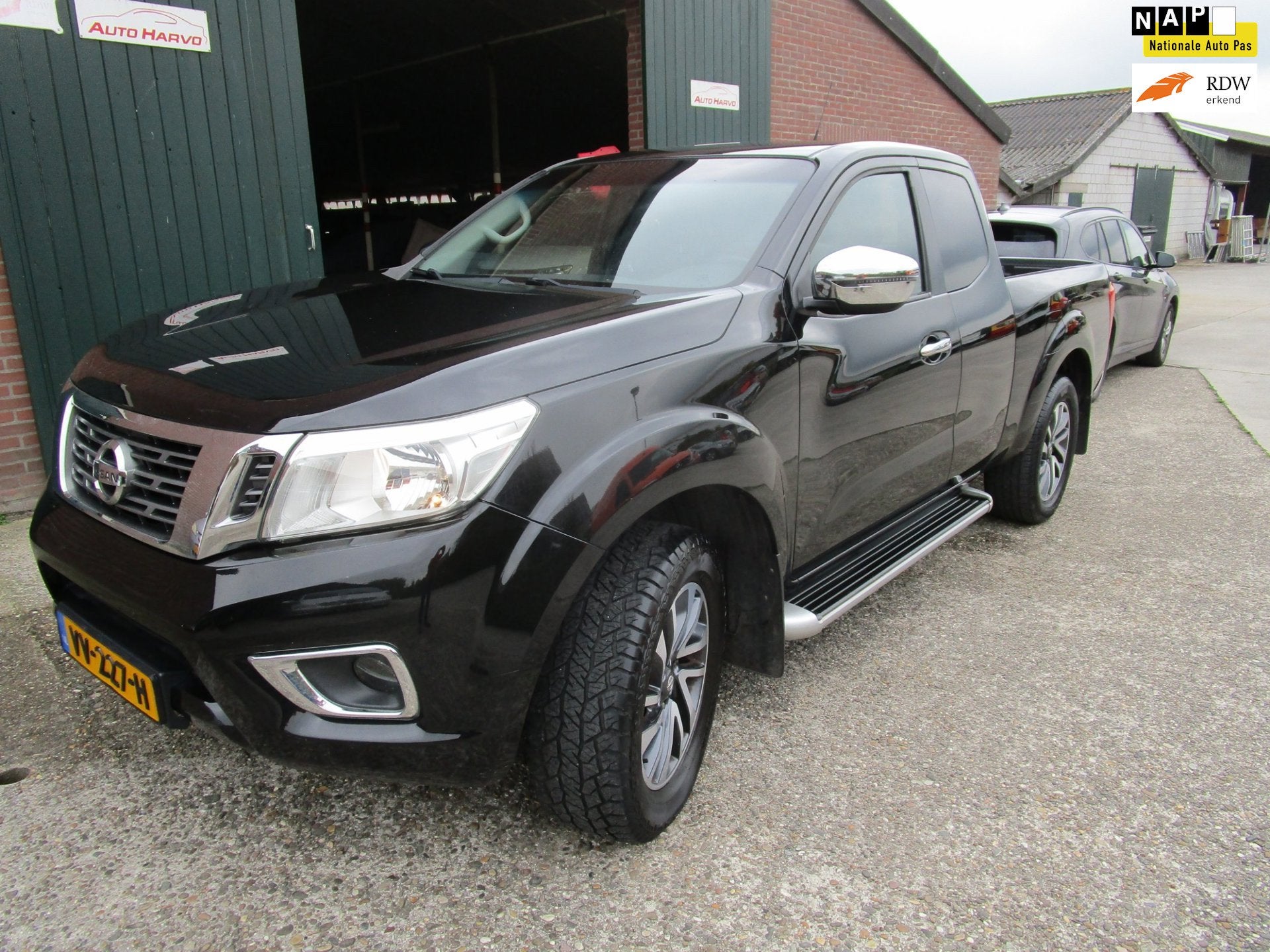 Nissan Navara 2.3 dCi N-Connecta King Cab 4x4 clima 163pk, Auto's, Gebruikt, 4 cilinders, Bedrijf, Vierwielaandrijving