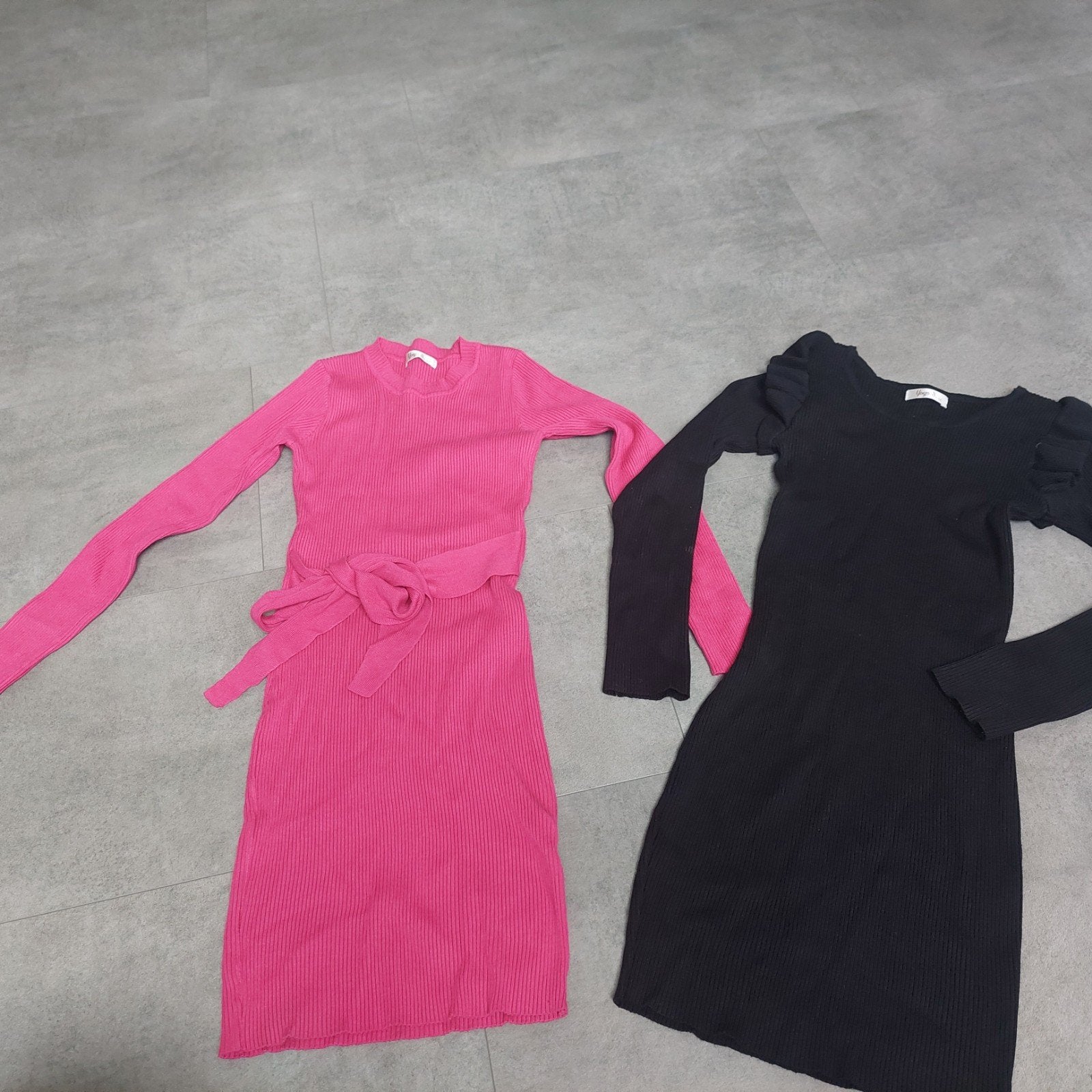 2 stretch comfy jurkjes felroze en zwart basic 14 158 164, Ophalen of Verzenden, Zo goed als nieuw, Meisje, Jurk of Rok