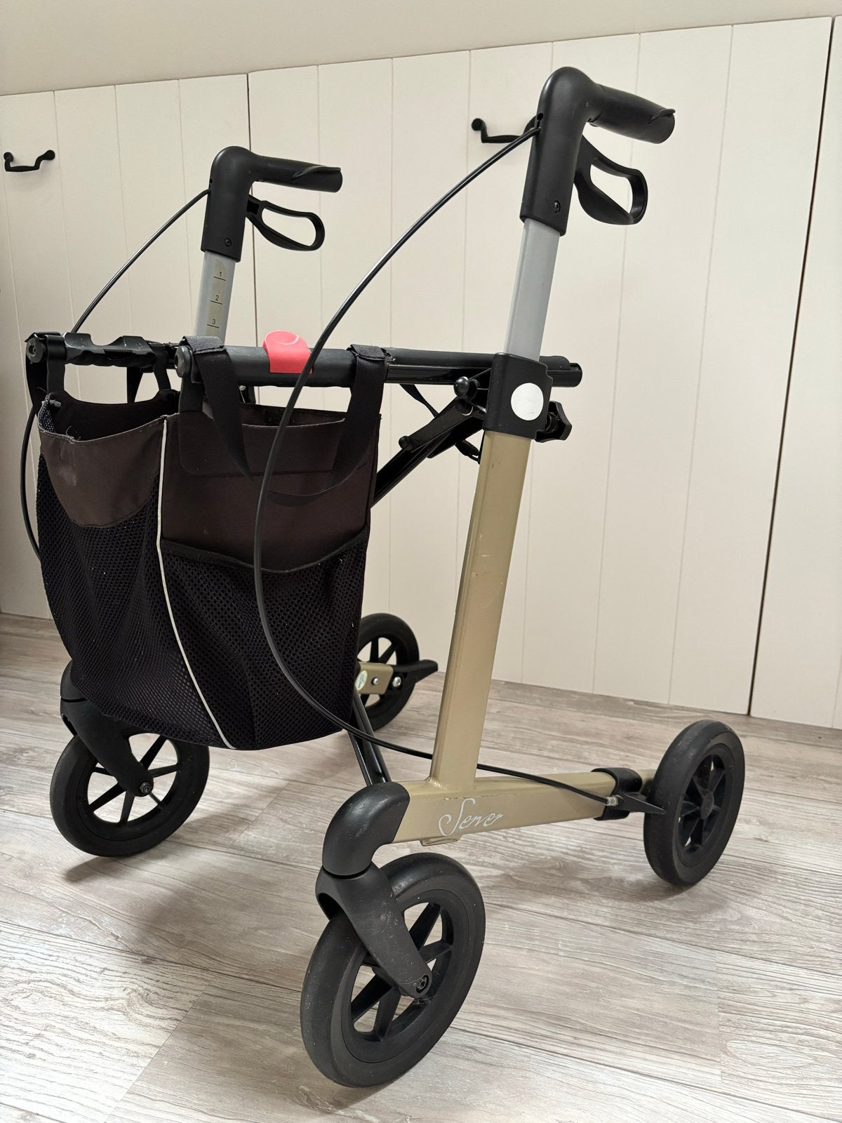 Goede Rollator, Ophalen, Zo goed als nieuw