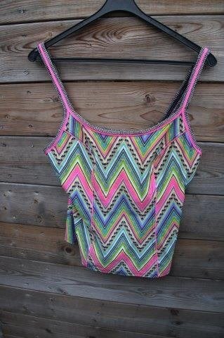 Tankinitop gekleurd Sunflair mt 44D Vaste prijs OPRUIMING, Kleding | Dames, Overige typen, Overige kleuren, Ophalen of Verzenden