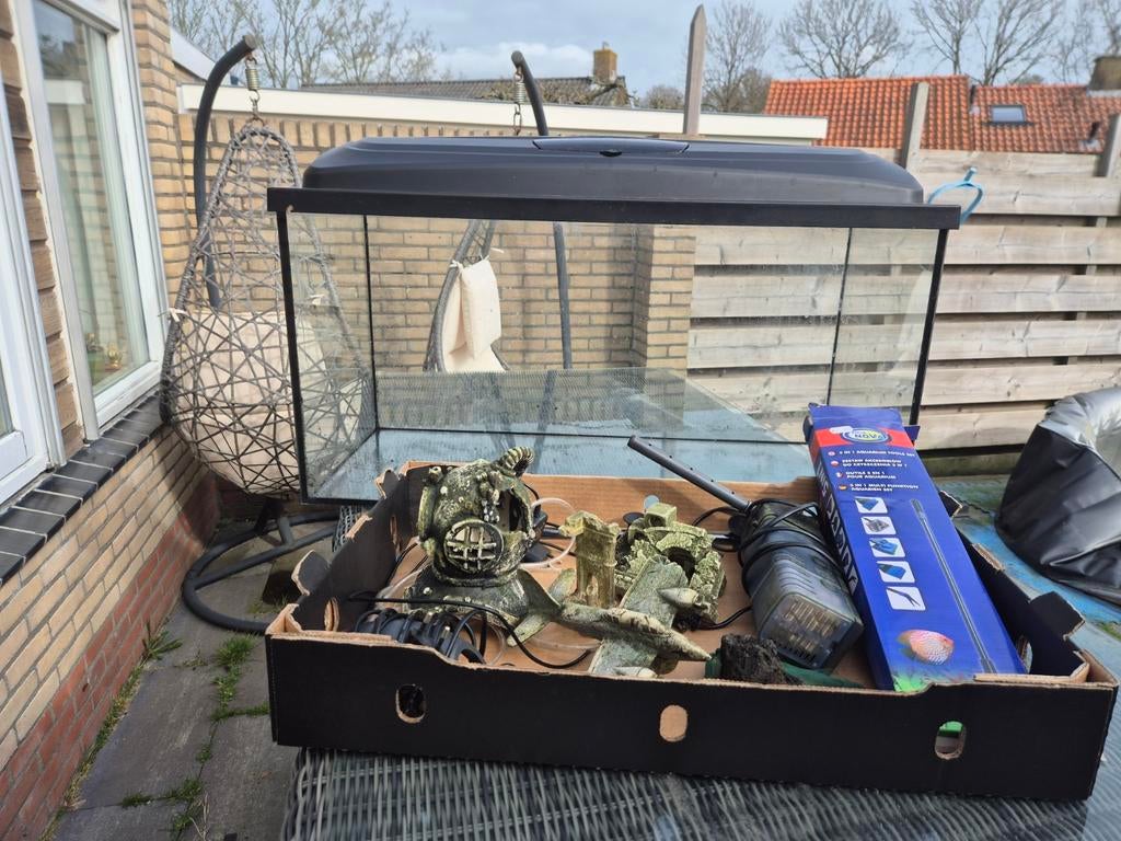Complete set Aquarium 35x80 cm, Dieren en Toebehoren, Vissen | Aquaria en Toebehoren, Ophalen, Leeg aquarium