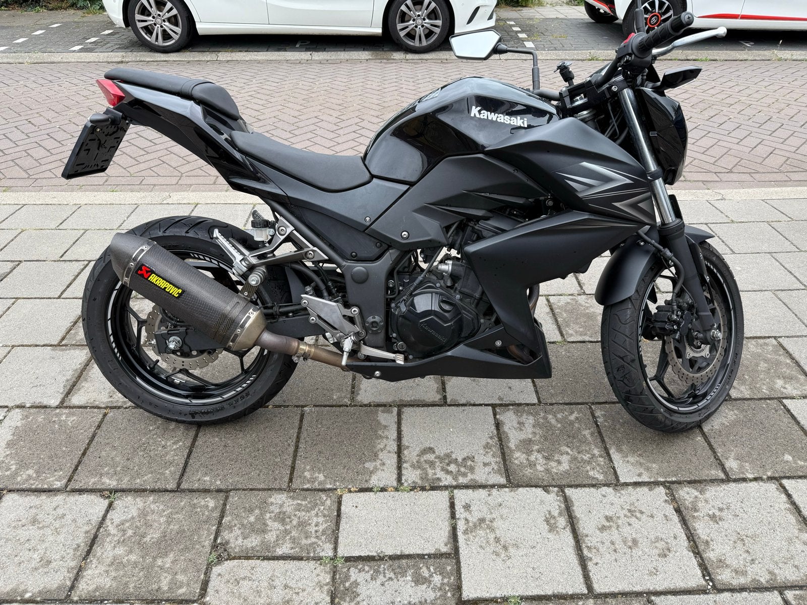 Kawasaki Z300 Naked Bike - Sportieve en wendbare motor, Motoren, Motoren | Kawasaki, 2 cilinders, Sportuitlaat, Gebruikt, Particulier