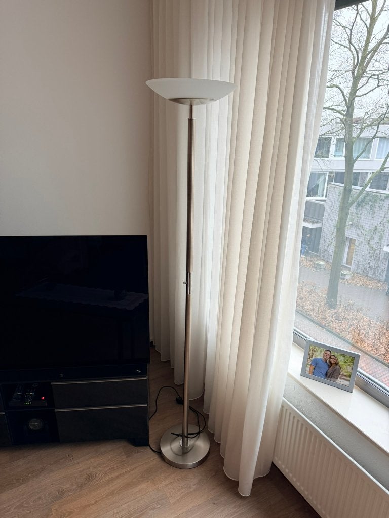 Moderne staande lamp met glazen kap, Ophalen, Overige fittingen, Zo goed als nieuw, Glas