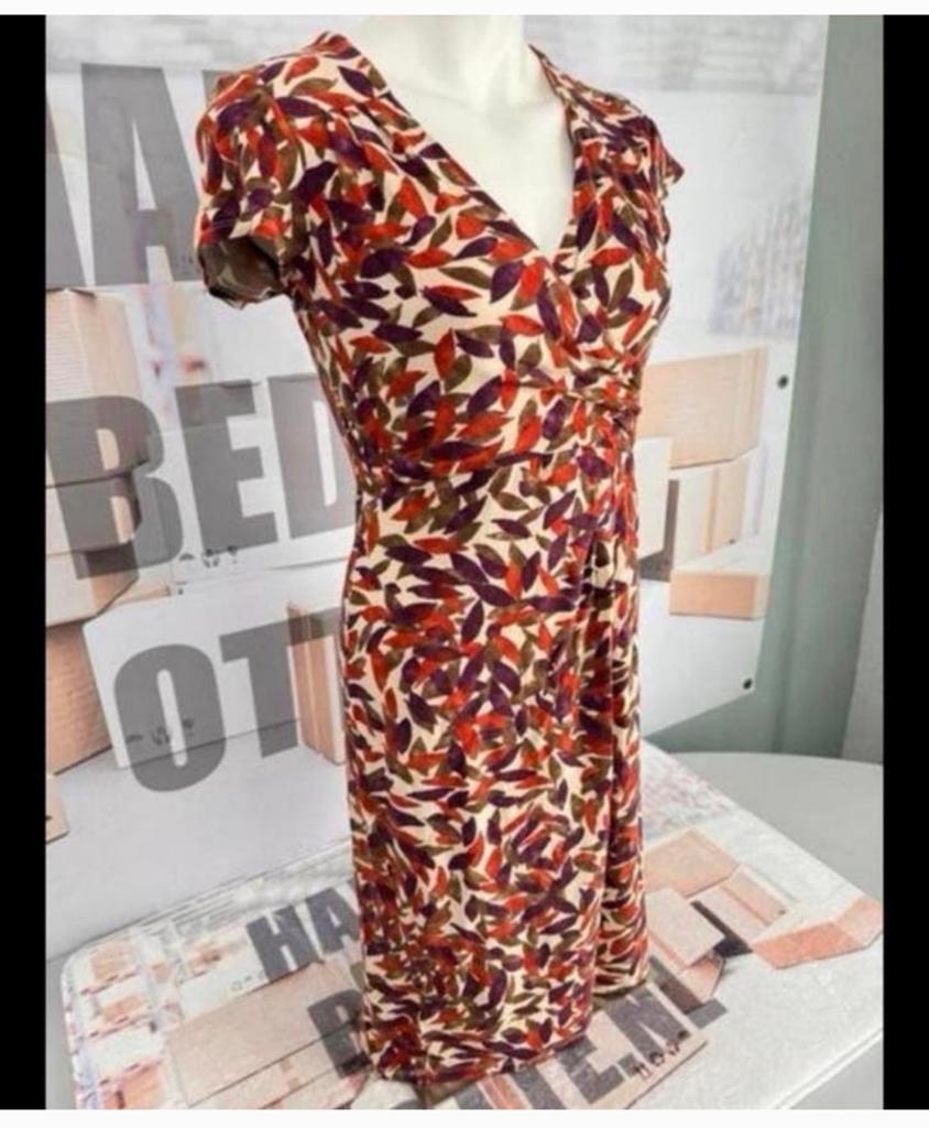 Laura Ashley X weekend Zomer lente lange jurk bladeren kleur, Maat 38/40 (M), Ophalen of Verzenden, Zo goed als nieuw, H
