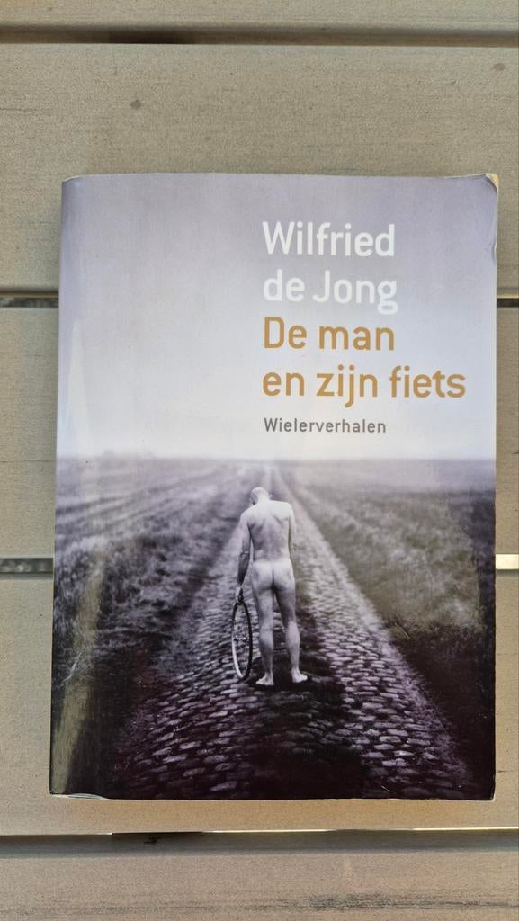 Wielrenboeken Wilfried de Jong en David Millar (gebruikt), Ophalen of Verzenden, Gelezen, Wilfried de Jong, David Millar, Lopen en Fietsen