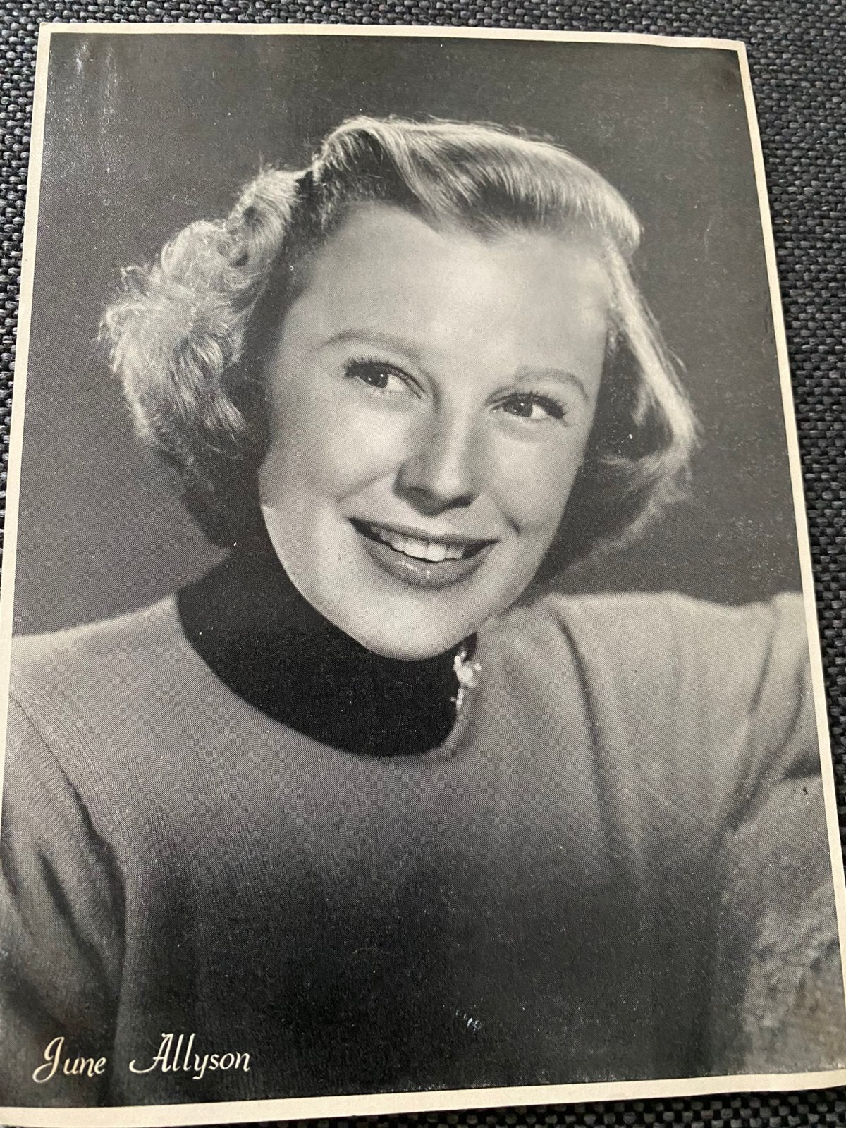 Filmster allyson, Verzamelen, Foto's en Prenten, Ophalen of Verzenden, Voor 1940, Zo goed als nieuw