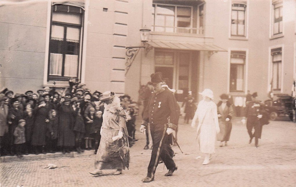 Leeuwarden FOTOKAART - Koninklijk bezoek sept. 1925, Ophalen of Verzenden, 1920 tot 1940, Ongelopen, Friesland