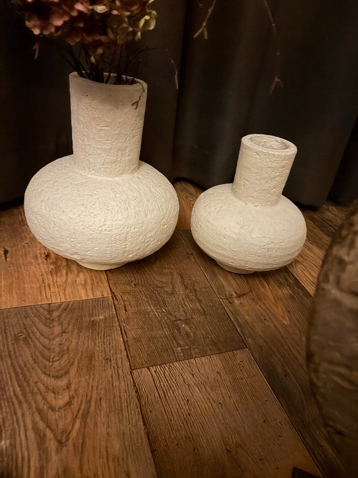 2 Stoere Zware Witte Potten, Wit, Ophalen of Verzenden, Steen/keramiek, Gebruikt