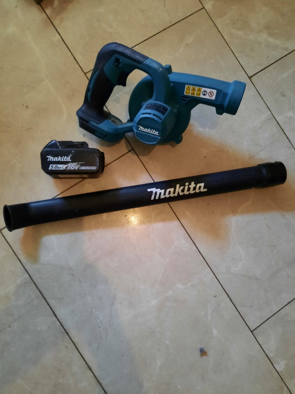 Makita Accu Bladblazer Dub186ZX1 met 18V 5.0Ah Accu, Ophalen, Gebruikt, Makita, Accu