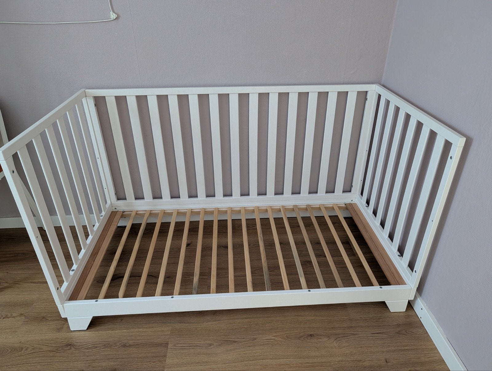 Meegroei Ledikant Lois 70x140 cm met matras en hoezen, Ophalen, Zo goed als nieuw, Ledikant