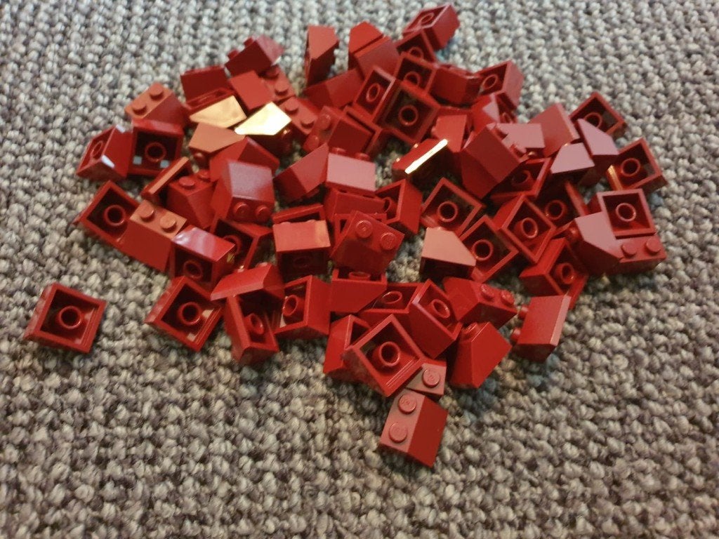 Partij N121=100x Nieuwe donker rode Lego dakpannen, Kinderen en Baby's, Speelgoed | Duplo en Lego, Lego, Lego, Lego, Nieuw