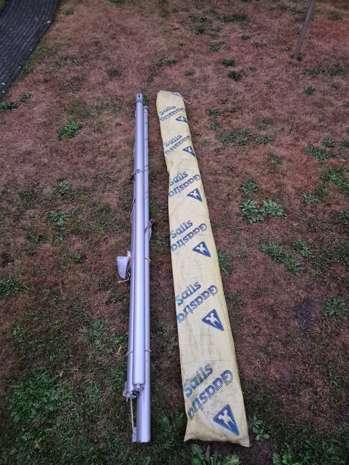 Aluminium zeilbootmast compleet - Neut Masten, Watersport en Boten, Ophalen, Gebruikt, Minder dan 15 m², 3 tot 6 meter