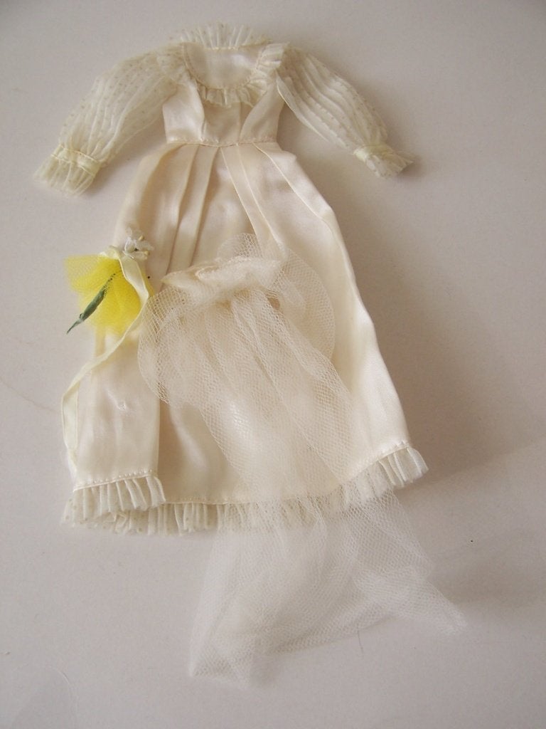 Barbie jurk, Ophalen of Verzenden, Gebruikt, Kleertjes