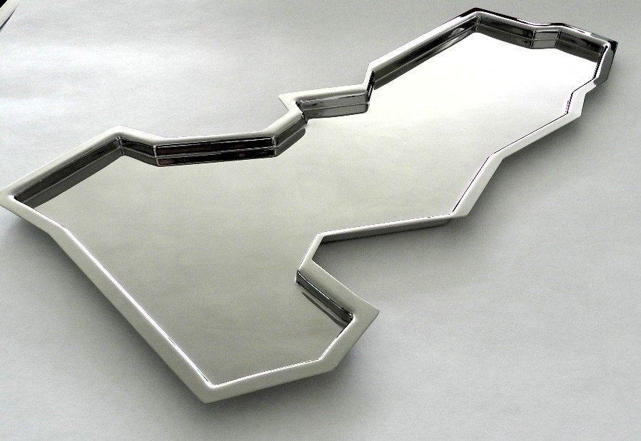 OFFICINA ALESSI "CLOUDS ROOT" schaal/dienblad. 54 cm., Zilver, Ophalen of Verzenden, Schaal, Gemerkt
