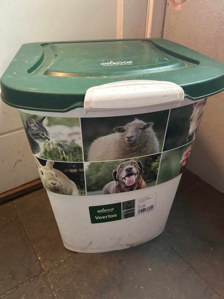 Voersilo, Dieren en Toebehoren, Dierenvoeding, Ophalen of Verzenden, Hond