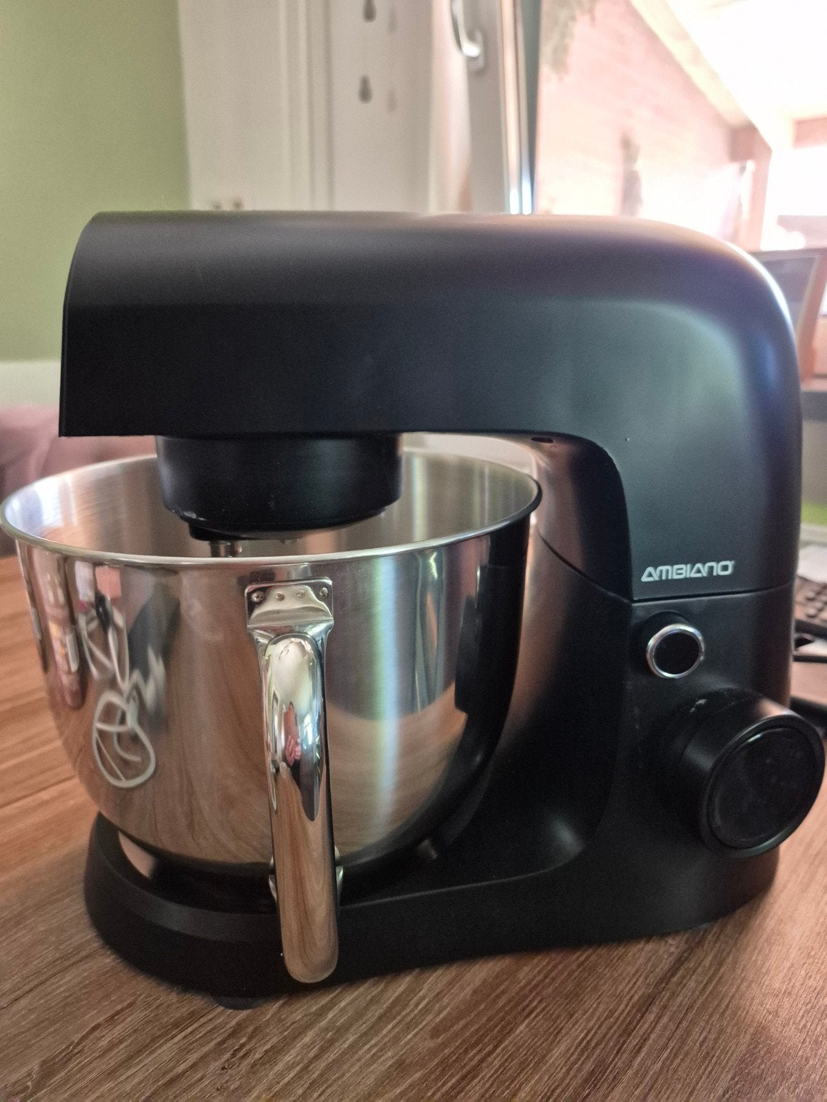keukenmachine 1500 watt, 4 liter of meer, Ophalen of Verzenden, Zo goed als nieuw, 3 snelheden of meer