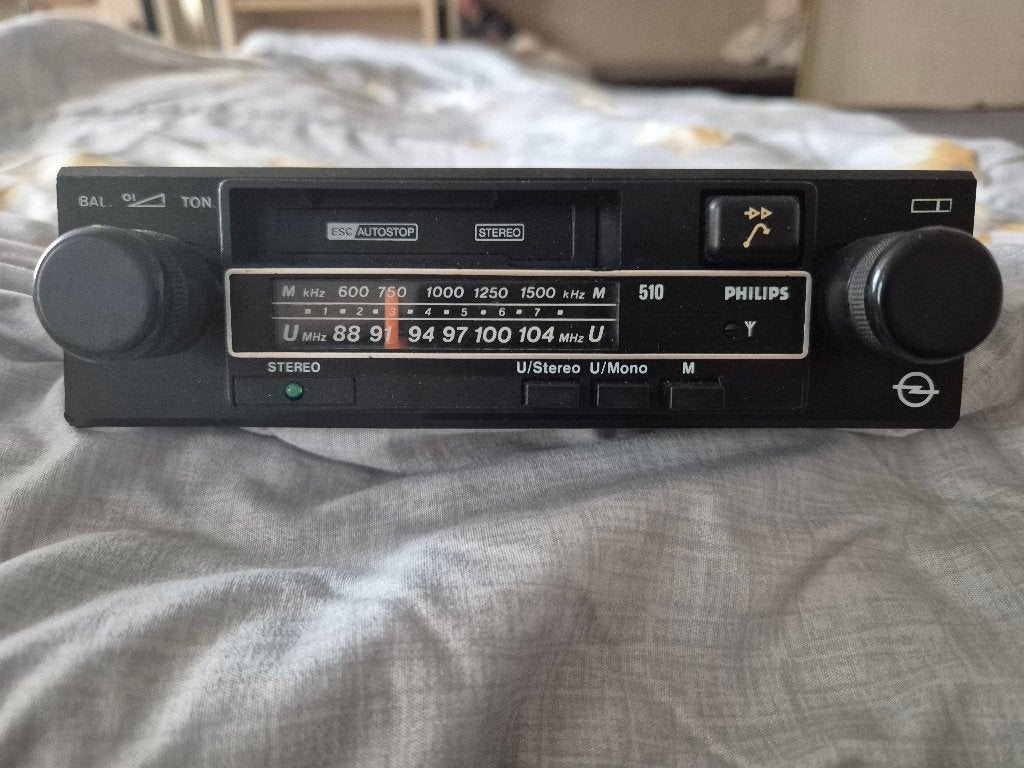 Opel oldtimer radio jaren 70/80, Ophalen of Verzenden, Gebruikt