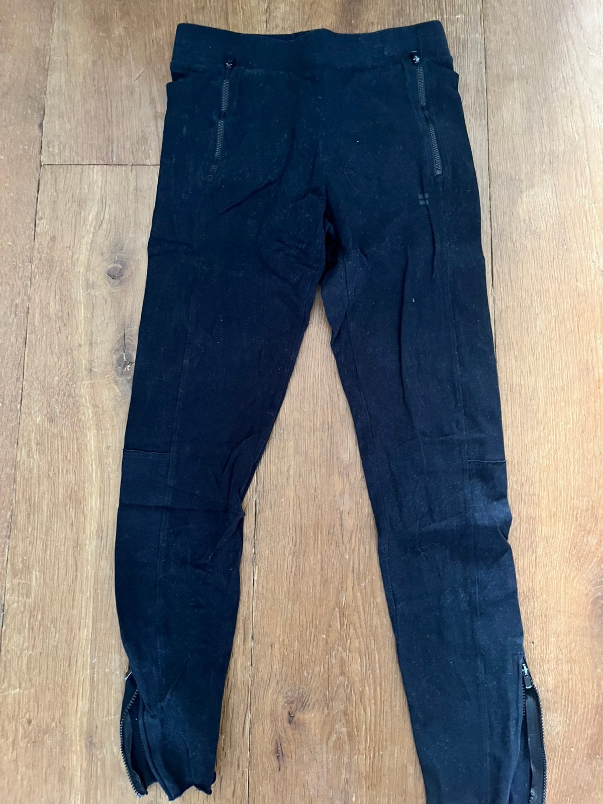 10DAYS zwarte sportlegging met ritsen | maat 36, Legging, Maat 36/38 (S), Zwart, Ophalen of Verzenden