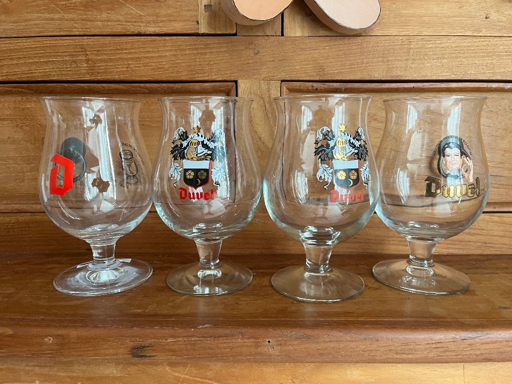 4x Duvel glas, Ophalen of Verzenden, Zo goed als nieuw, Bierglas
