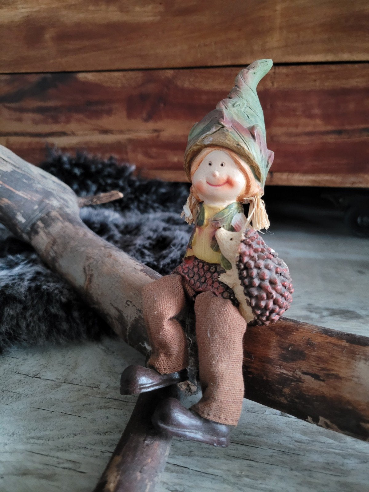 Leuke herfst decoratie: kabouter met egel, Meerkleurig, Overige materialen, Overige stijlen, Ophalen of Verzenden